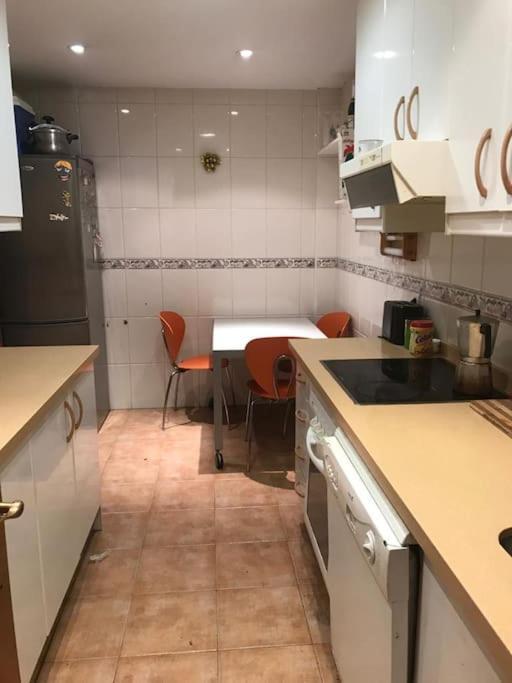 Buen Lugar Trabajo Y Familiar Appartement Ciudad Real Buitenkant foto